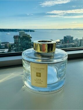Authentic Jo Malone Empty Diffuser Bottle with Gold Cap (Holiday Edition)
